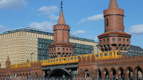 Friedrichshain-Kreuzberg: Die Oberbaumbrücke