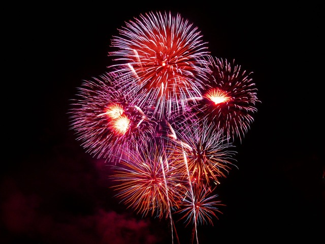 Feuerwerk am Himmel an Silvester